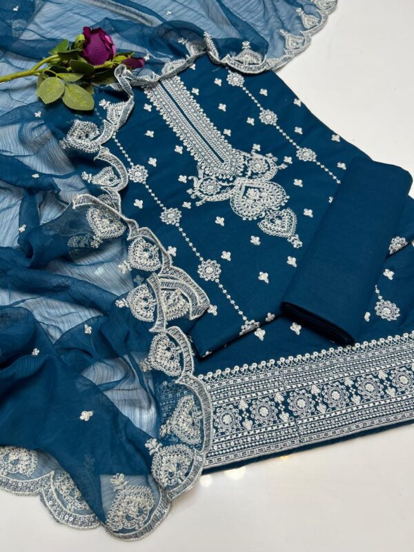 Lawn Gala Daman Bail With Embroidered 3 Piece - Image 4