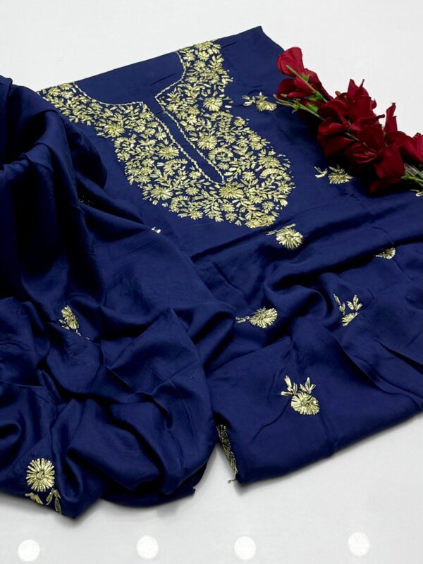 Jacquard Linen Embroidery 3 Pcs - Image 5